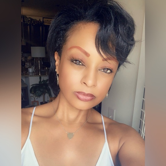 Meet your Posher, Chiquita - Picture 8 of 17